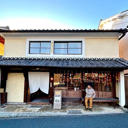 Hostel & Tatami Bar Uchikobare -内子晴れ- Εξωτερικό φωτογραφία