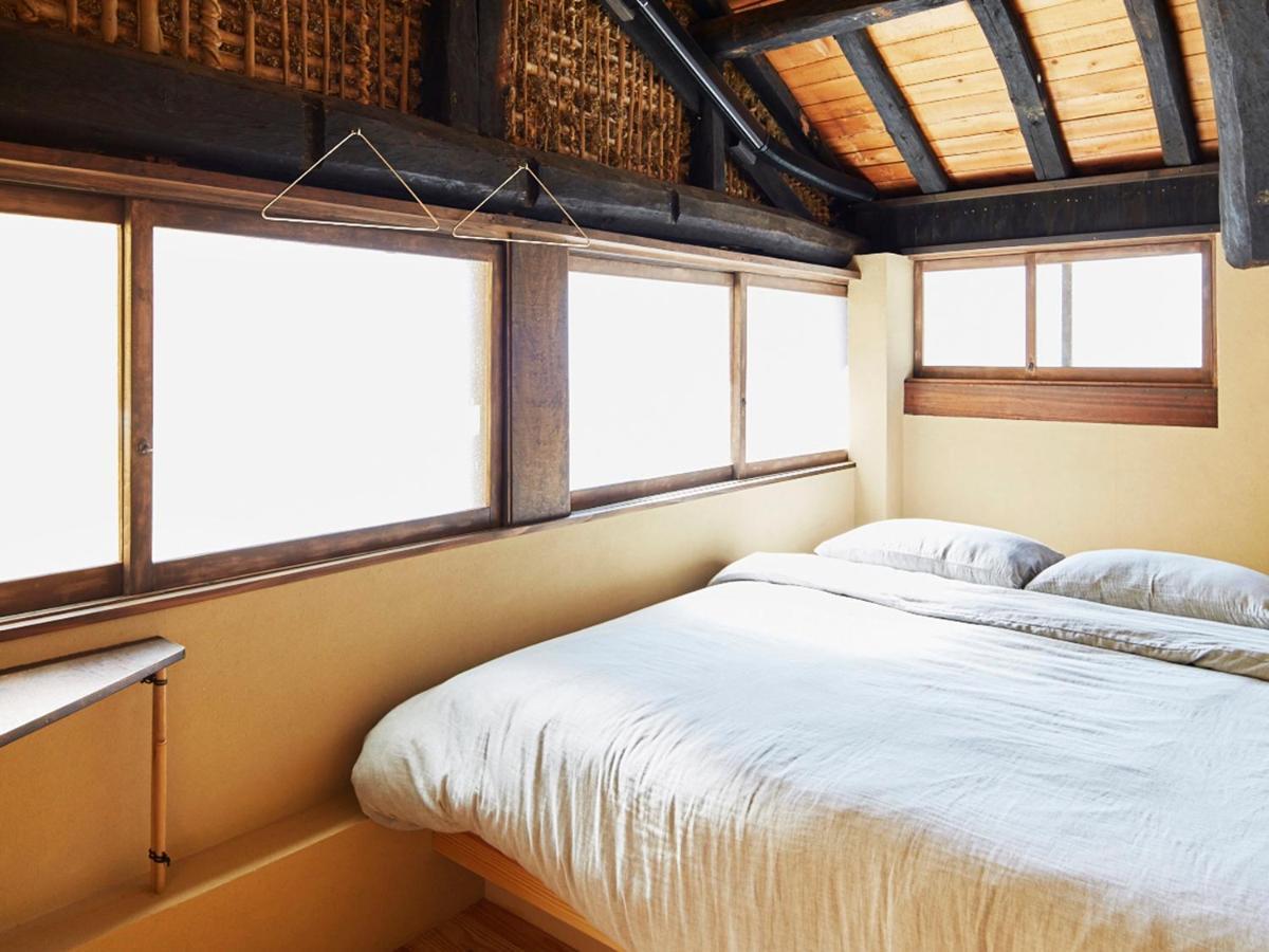 Hostel & Tatami Bar Uchikobare -内子晴れ- Εξωτερικό φωτογραφία