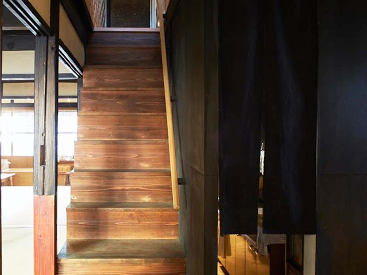 Hostel & Tatami Bar Uchikobare -内子晴れ- Εξωτερικό φωτογραφία
