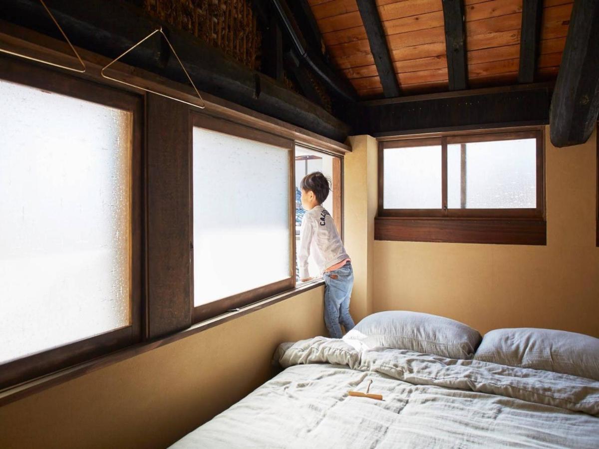 Hostel & Tatami Bar Uchikobare -内子晴れ- Εξωτερικό φωτογραφία